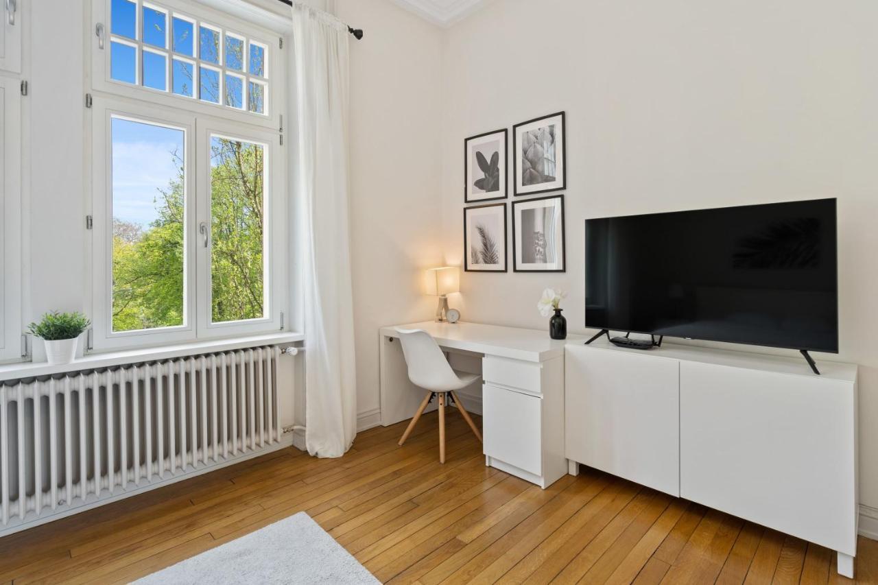 Room W Shared Bathroom&Kitchen In Luxury Villa Luxemburg Exterior foto