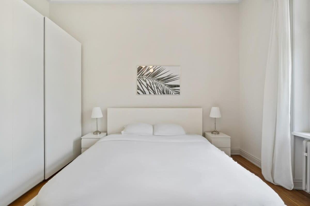 Room W Shared Bathroom&Kitchen In Luxury Villa Luxemburg Exterior foto