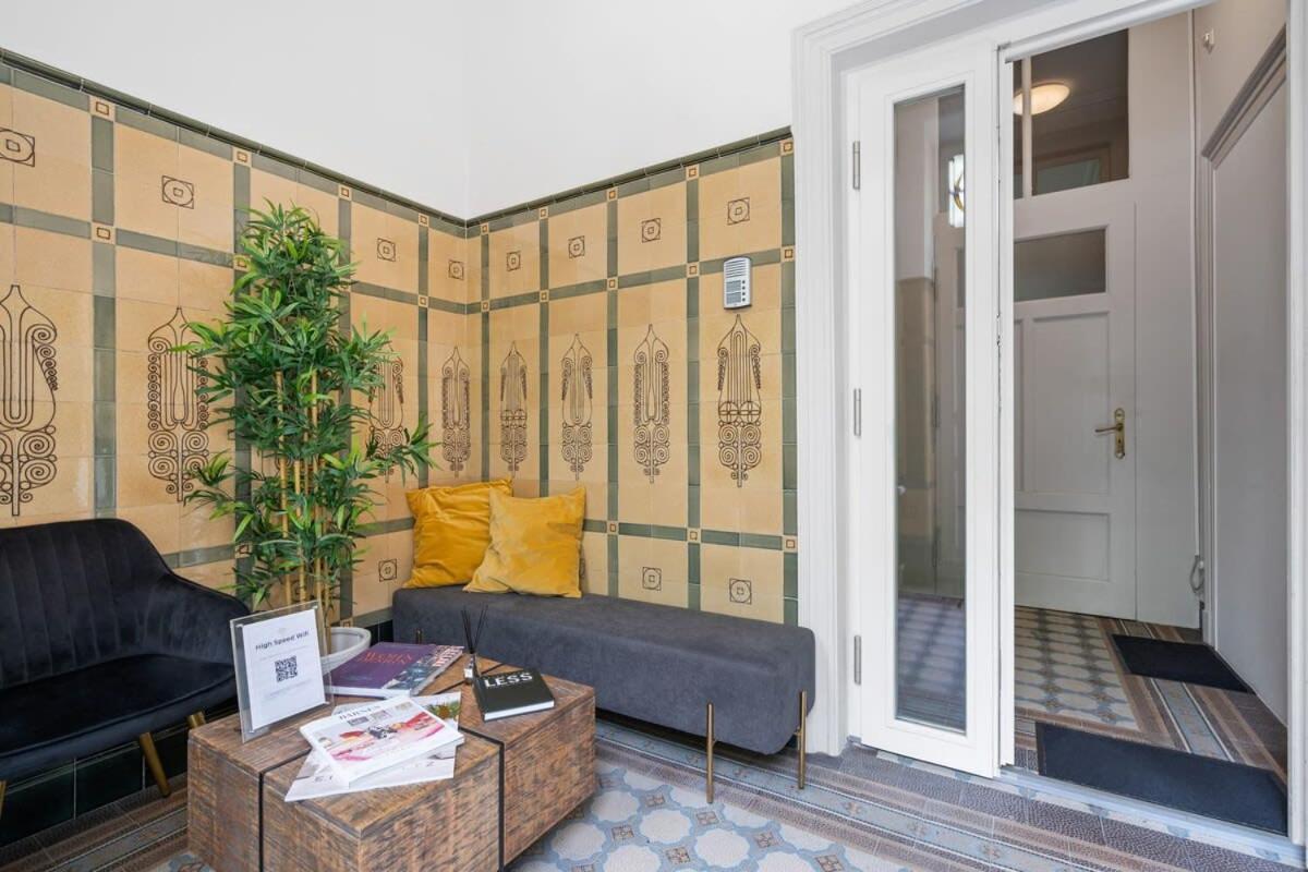 Room W Shared Bathroom&Kitchen In Luxury Villa Luxemburg Exterior foto