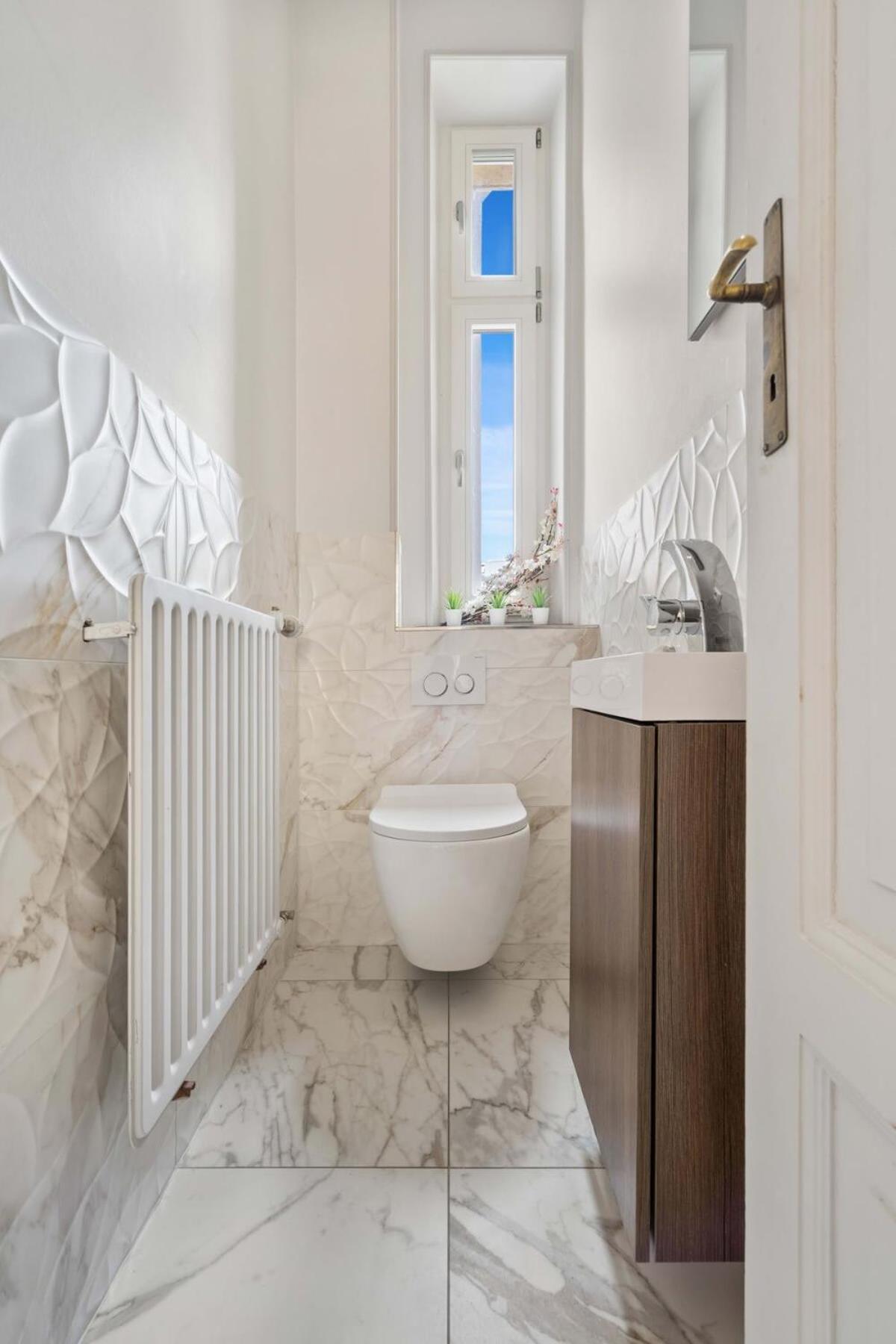 Room W Shared Bathroom&Kitchen In Luxury Villa Luxemburg Exterior foto